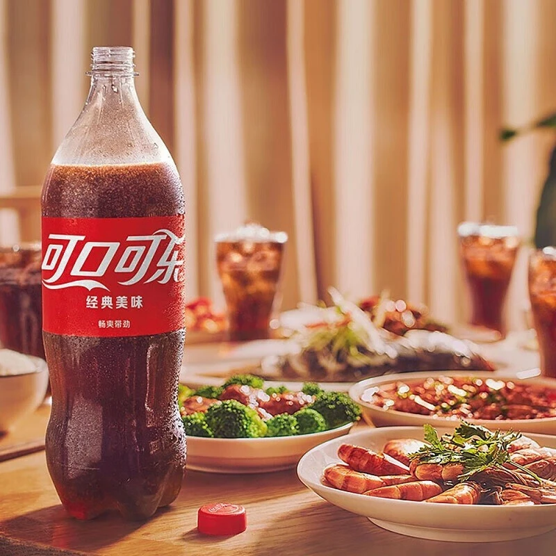 2瓶装2升可口可乐大瓶碳酸饮料