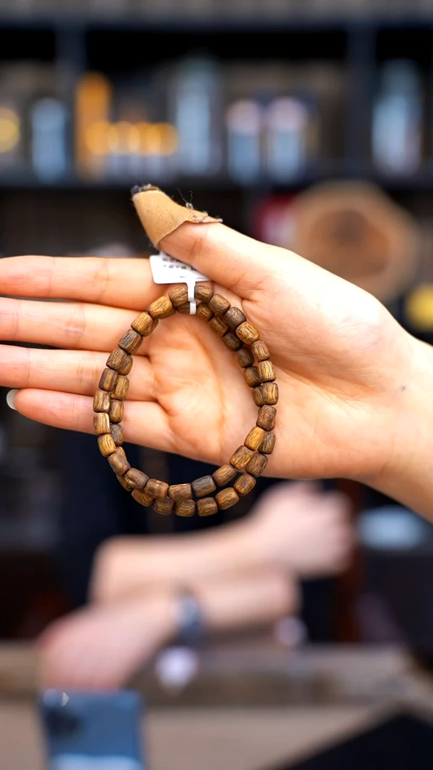 【闪购商品】沉香手串桶珠单圈国香红油白棋多样性发一条