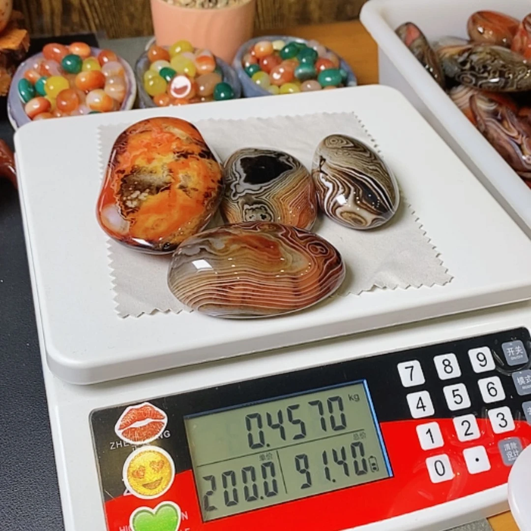 【闪购商品】玛瑙/玉髓手把石两毛未镶嵌秋**花