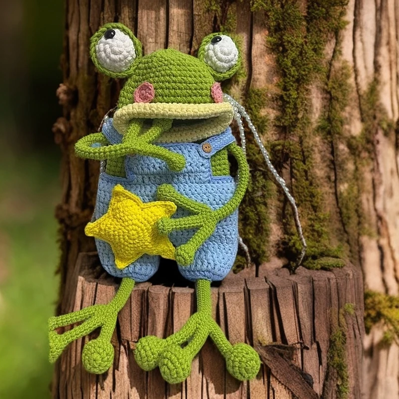 毛线钩针大嘴青蛙手机包手工编织diy材料包自制丑萌斜挎包成品