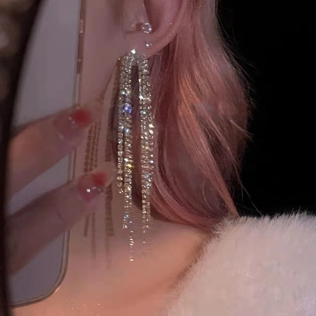 合金耳饰 清冷气质名媛宴会长款流苏耳环网红新款潮满钻潮流高级