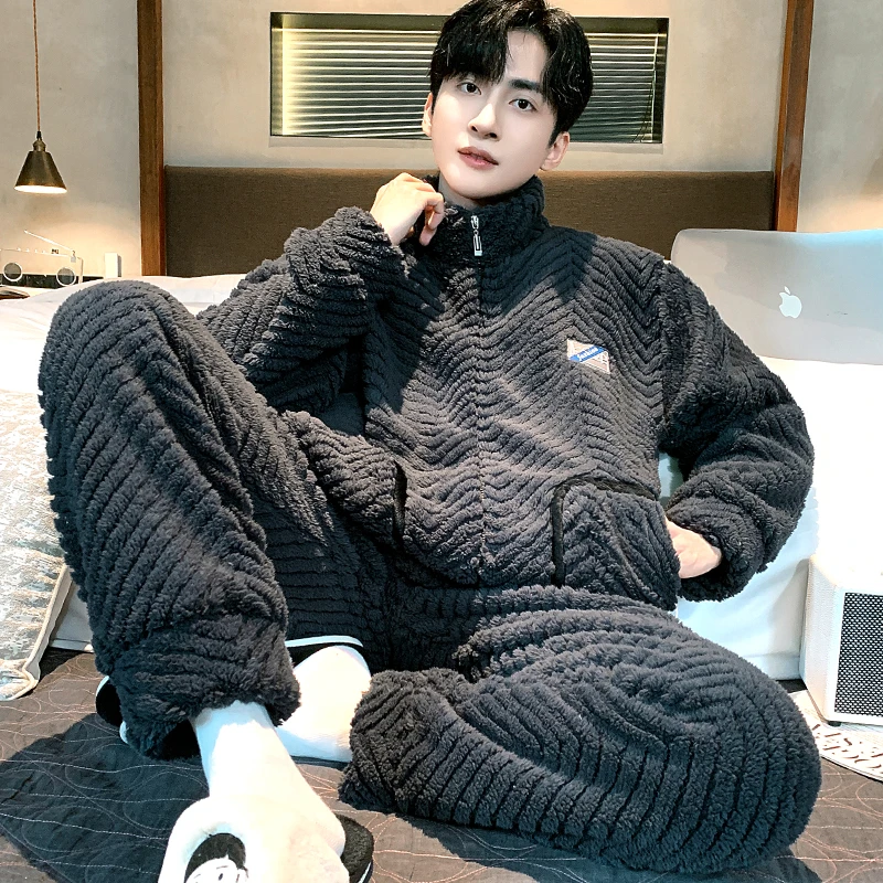 可外穿珊瑚绒暖绒家居服宽松男士秋冬季大码宽松加绒法兰绒睡衣男