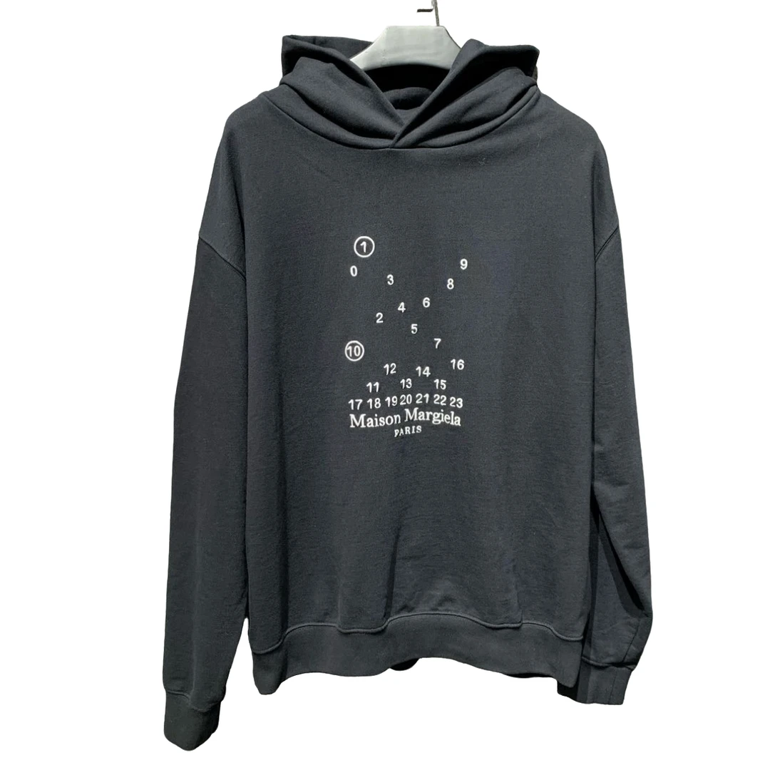准新/【马吉拉】23fwlogo刺绣帽衫/M码/公价7800/Y9516000