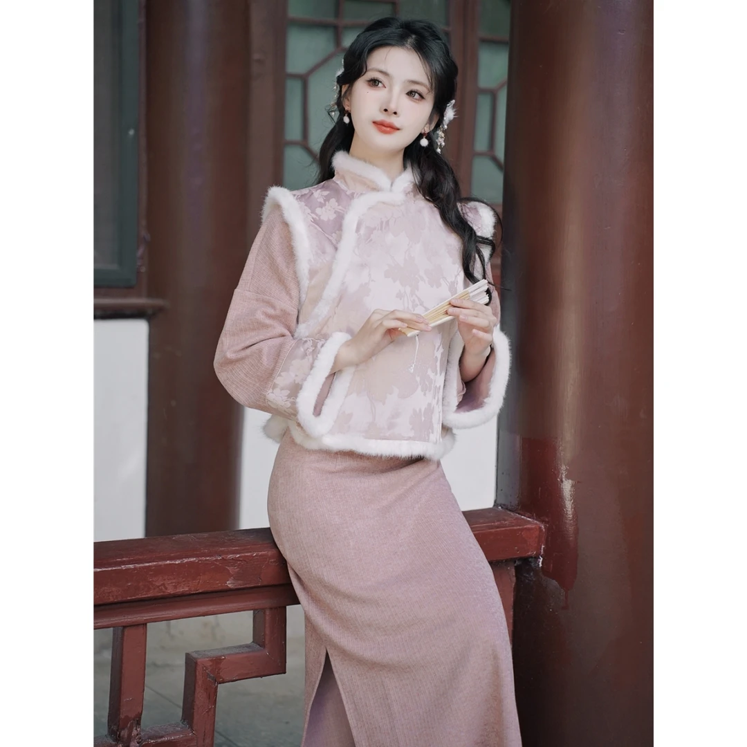 粉色国风中式针织长旗袍提花毛绒马甲加厚两件套秋冬新款复古日常