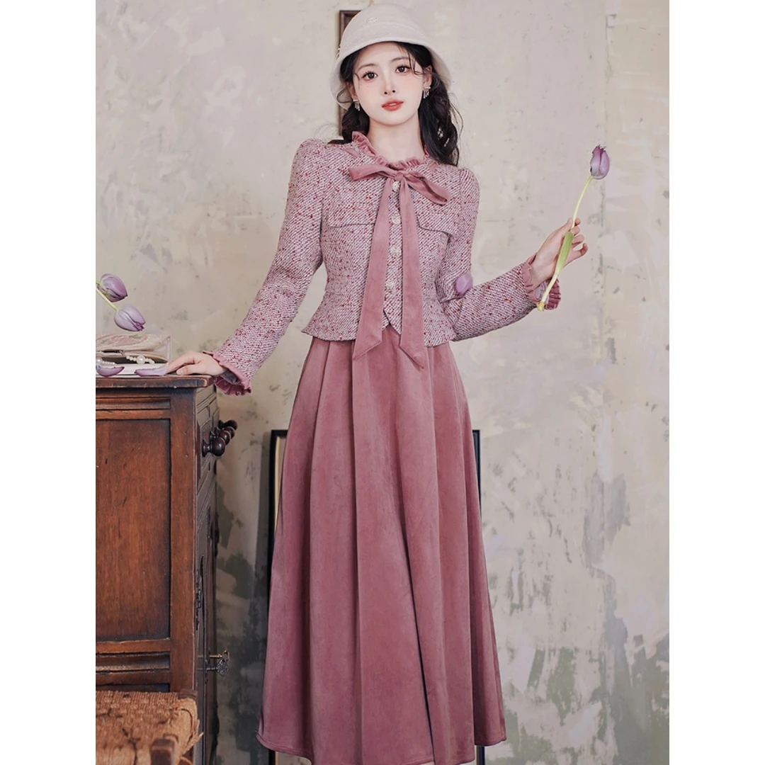 秋冬新款法式气质超好看小香风内搭紫色收腰连衣裙子冬季搭配日常