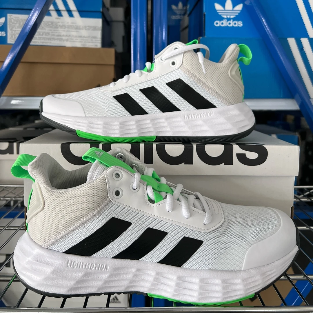 Adidas阿迪达斯OWNTHEGAME 2.0男子中帮减震耐磨实战篮球鞋IG6249