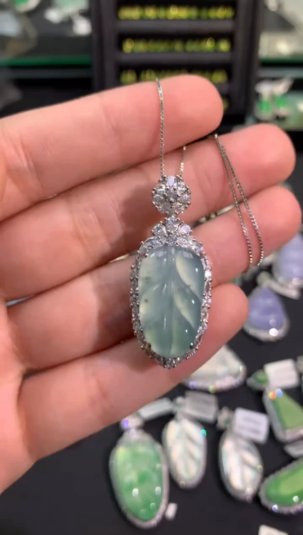 【闪购商品】翡翠吊坠(不含链)未镶嵌吊坠