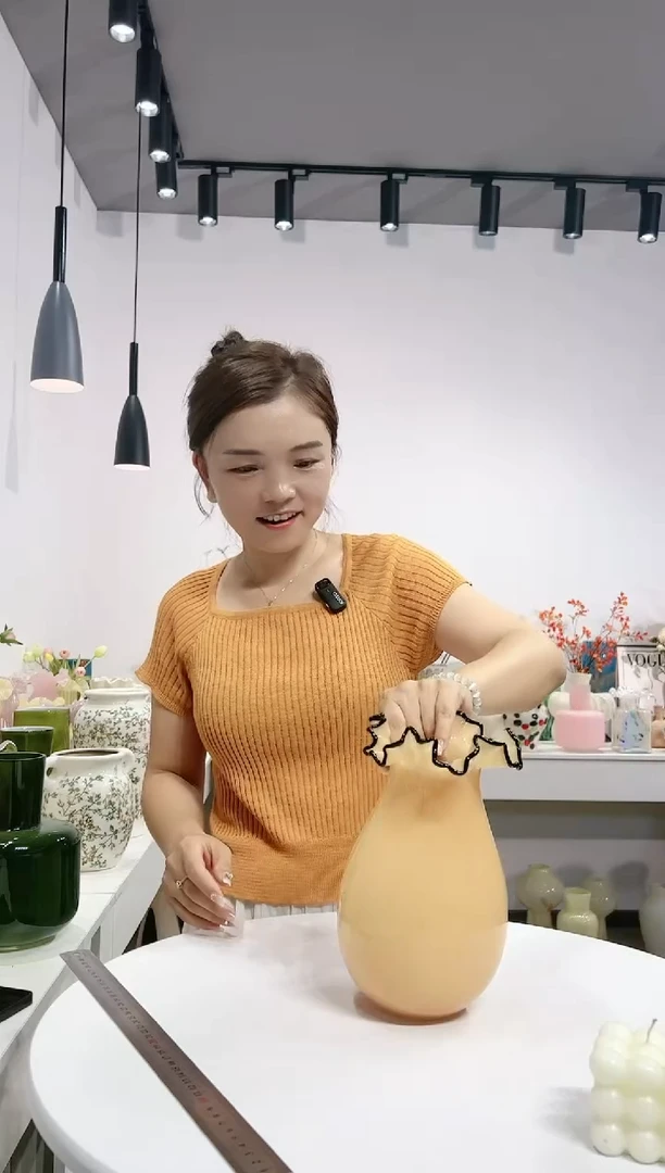 【闪购商品】花边蛋瓶橙色
