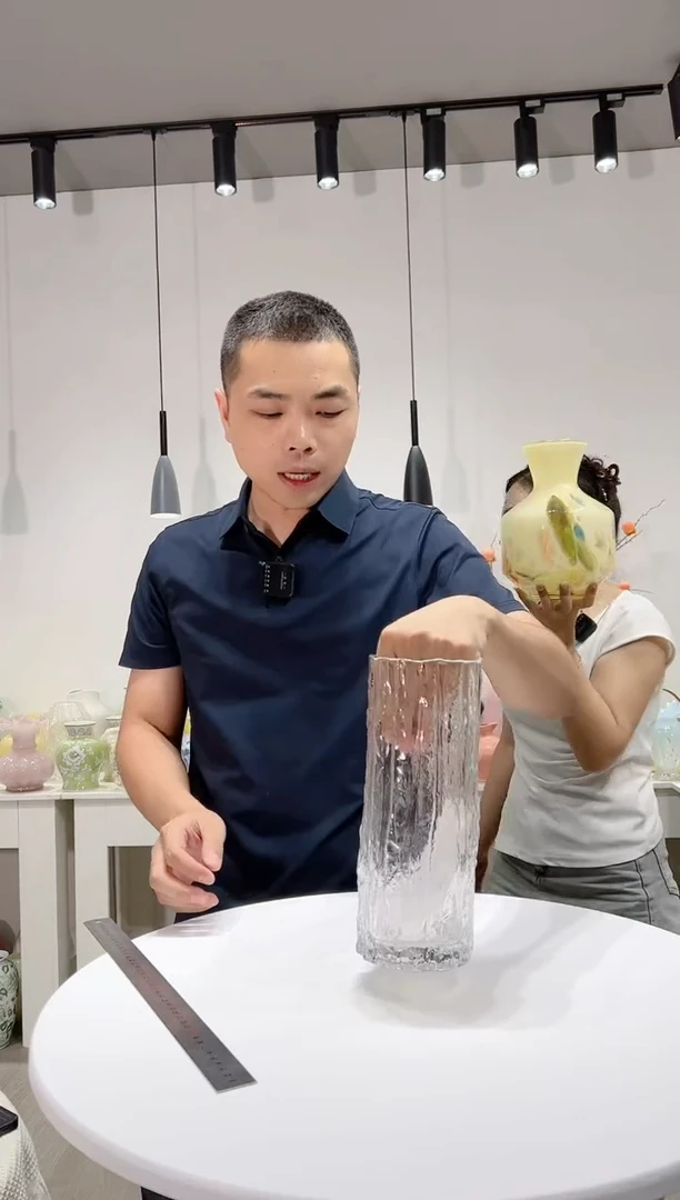 【闪购商品】1025 岩石明