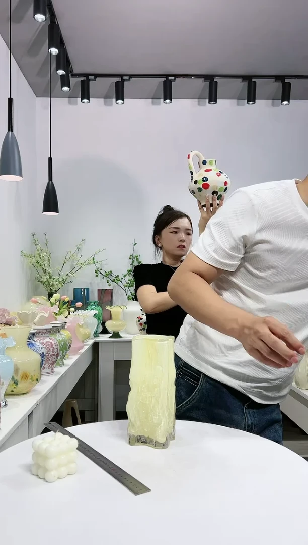 【闪购商品】不规则冰川大号奶黄
