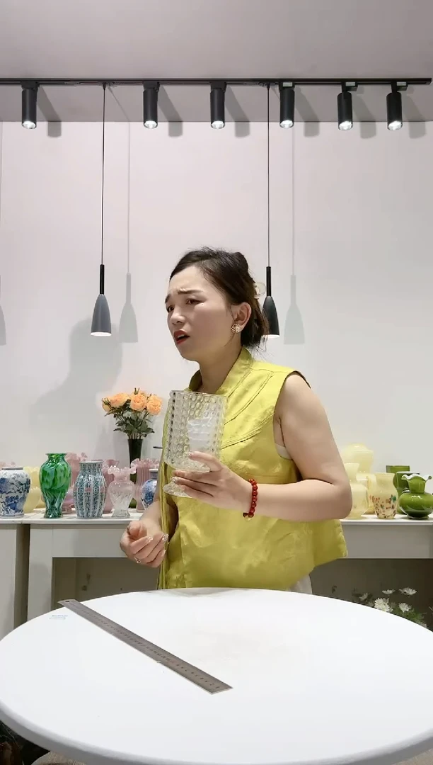 【闪购商品】法式高脚钻石