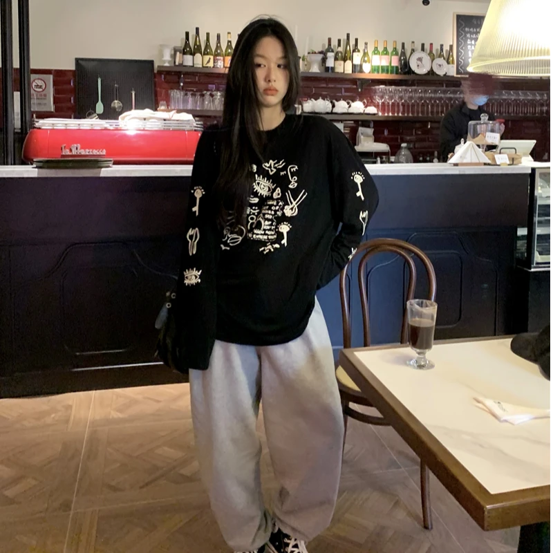 时尚百搭童趣涂鸦印花T恤早秋休闲宽松慵懒风套头打底针织上衣t恤