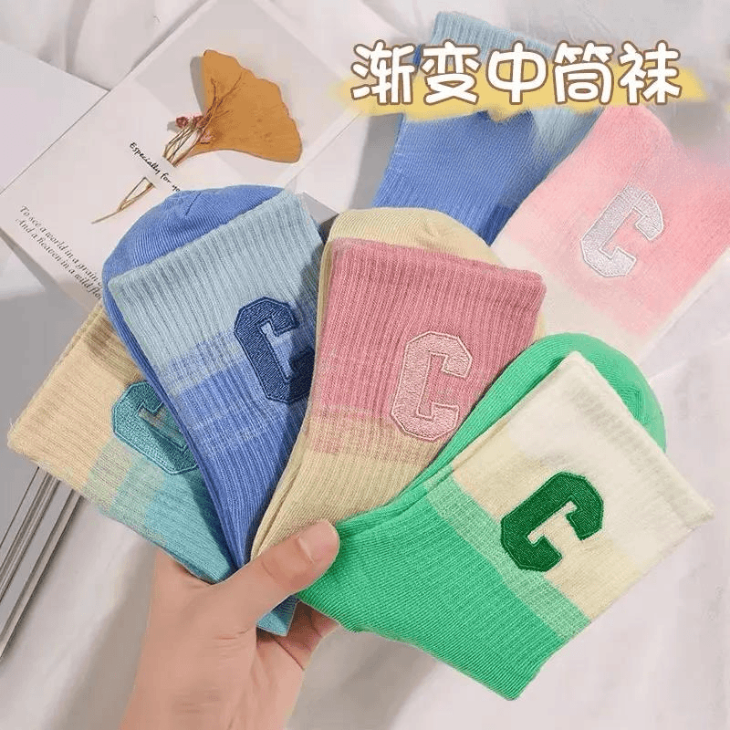 【2.9元5双】马卡龙渐变色袜子女中筒袜秋冬款字母C个性百搭潮流i