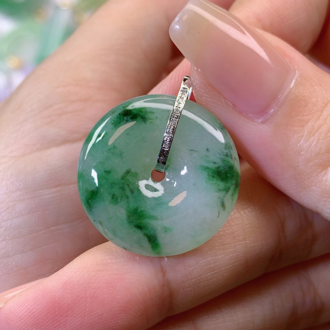 缅甸天然翡翠a货18k金飘绿平安扣吊坠23.2×5.6