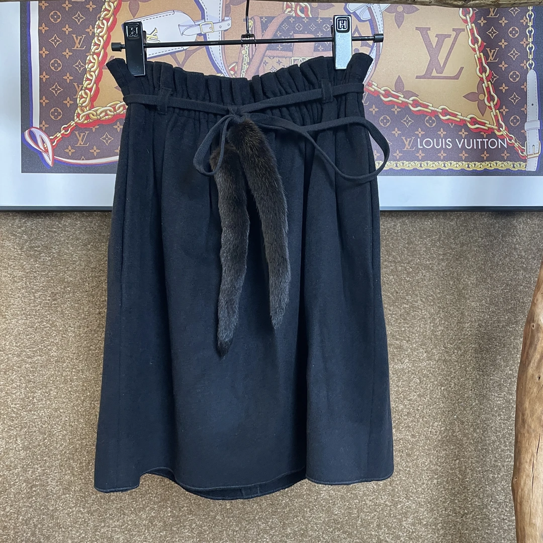 99新 maje DG 水貂毛松紧系带半身裙 40码 41366