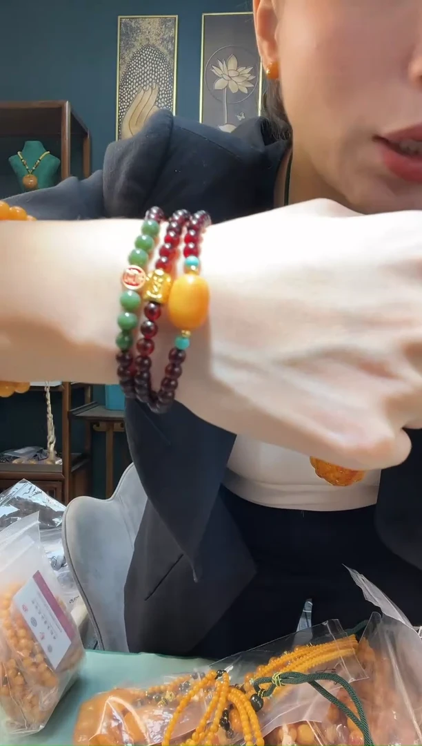 【闪购商品】琥珀裸石未镶嵌p27