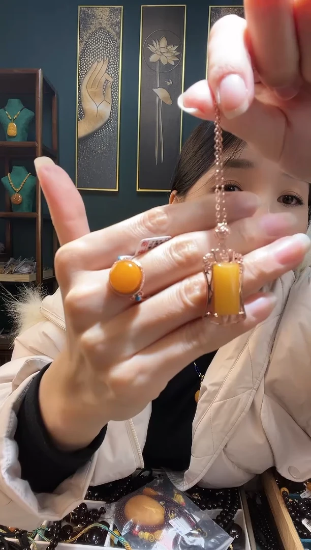 【闪购商品】琥珀手饰未镶嵌p68-2件套