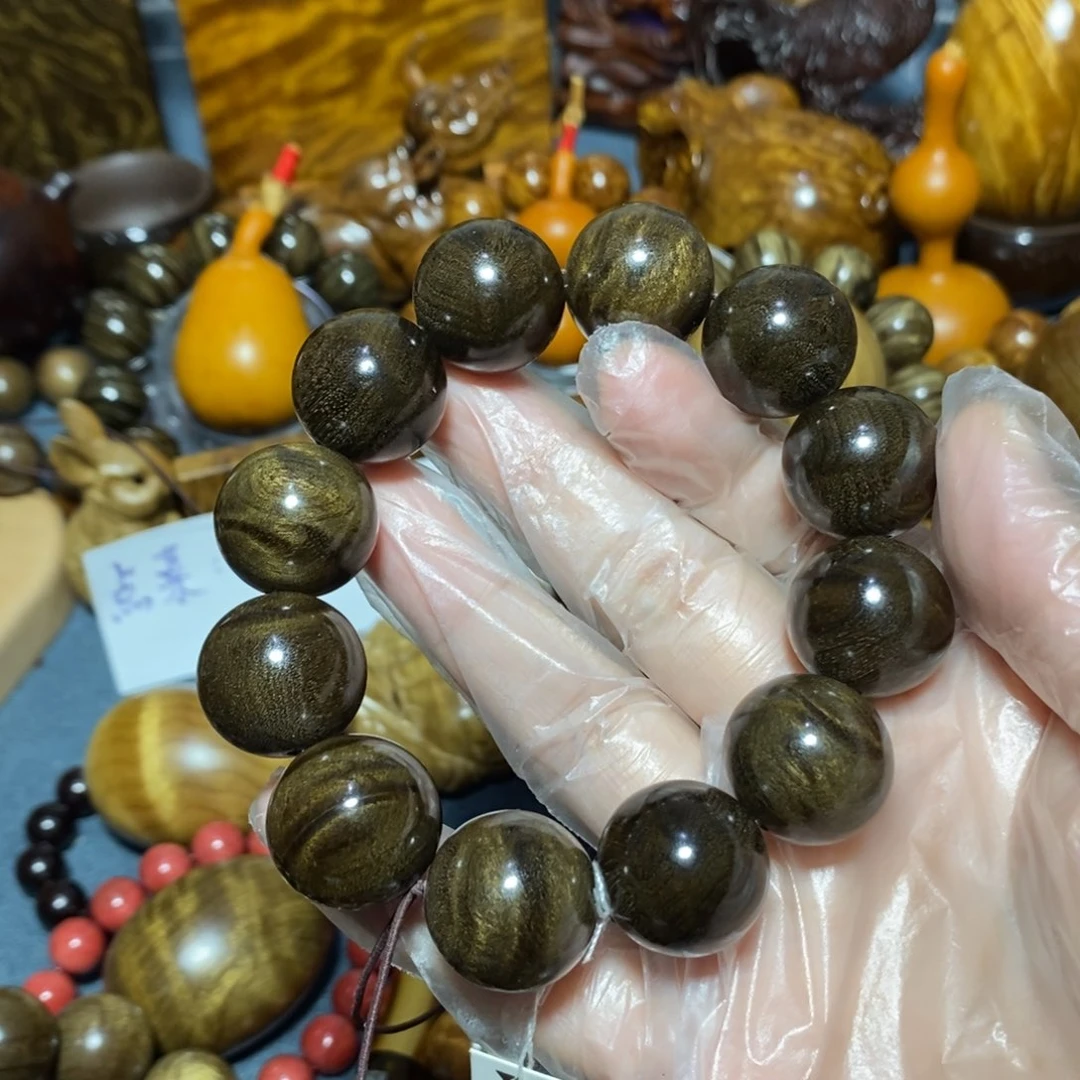 金丝楠L****®木雕工艺品