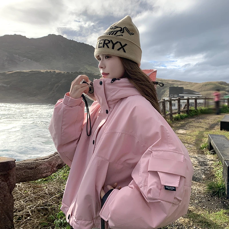 粉色韩版时尚连帽羽绒服女2024冬季新款90白鸭绒工装冲锋衣短外套