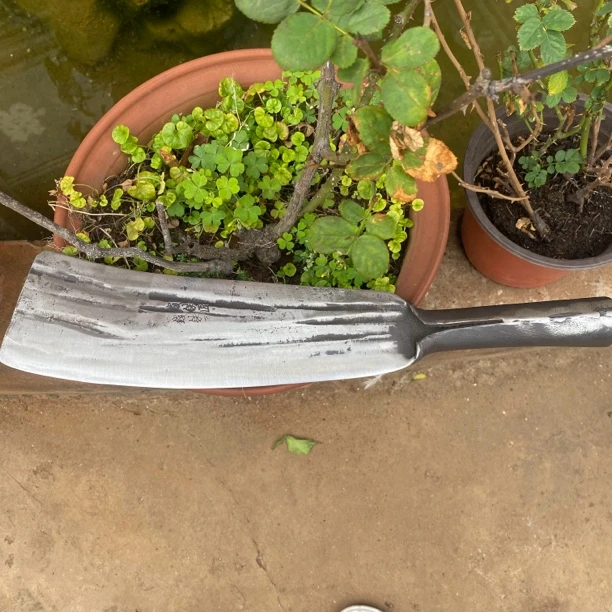 锻打翘头扁担钢柴刀户外农用砍柴刀丛林斩骨刀