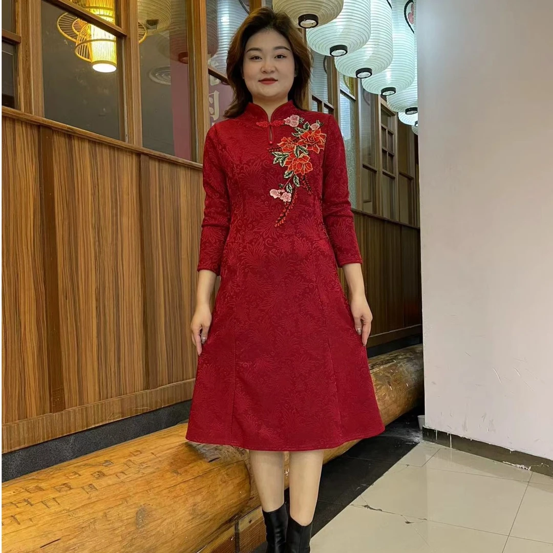 中老年女中长款连衣裙秋冬加绒新妈妈装改良版旗袍长袖连衣裙