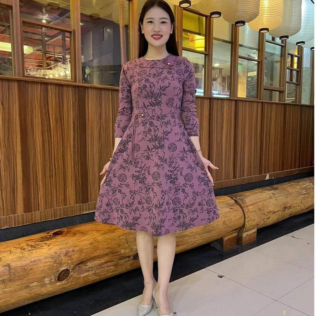 秋季新款提花减龄2024时尚妈妈装连衣裙