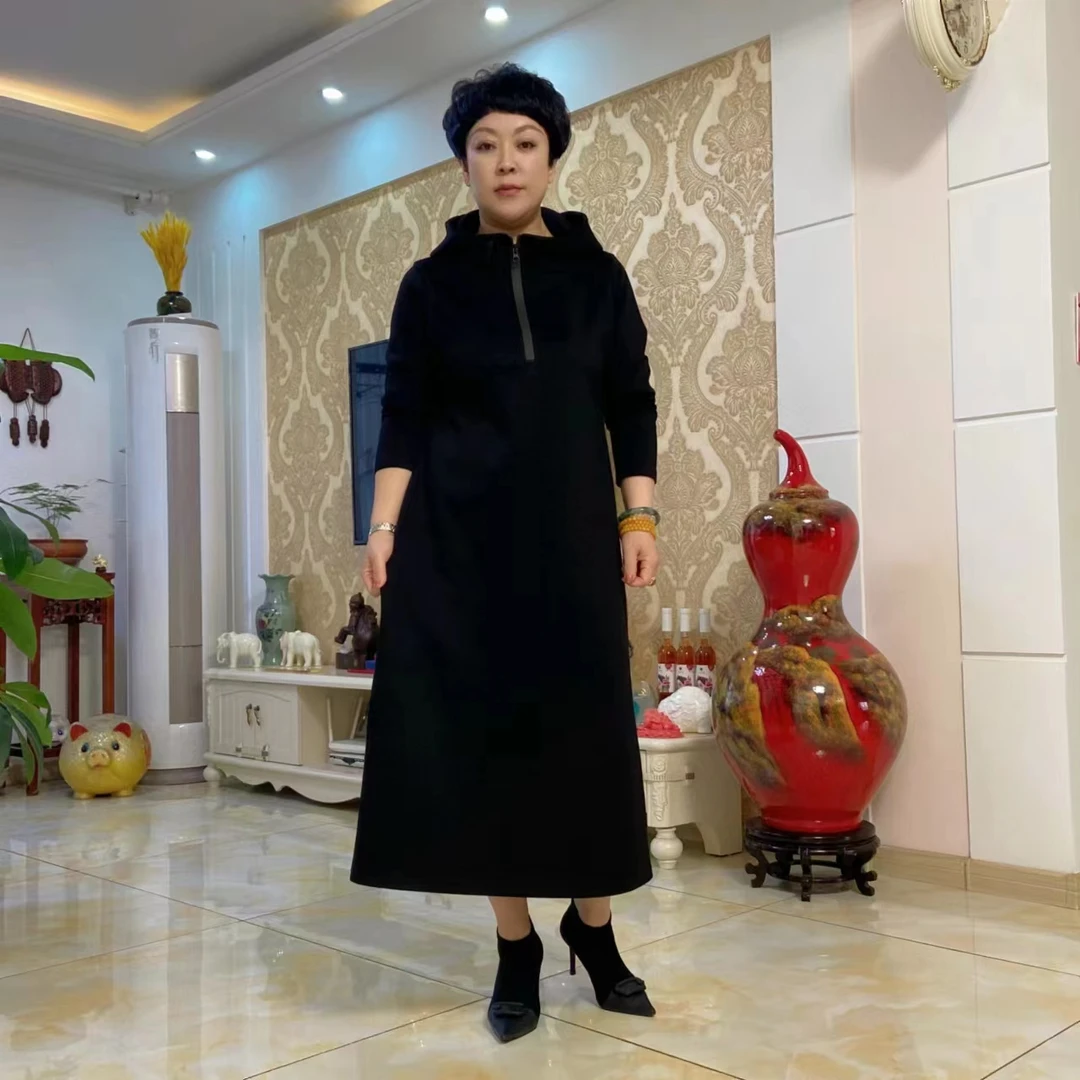 【雅洁服饰】8810带帽长款莫代尔拉链连衣裙