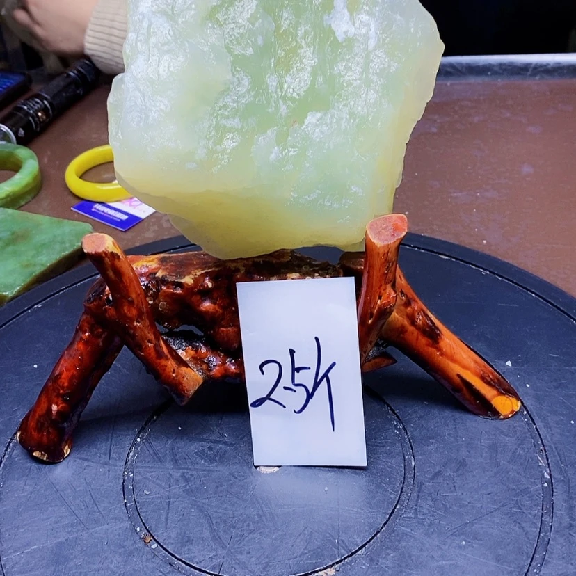 【闪购商品】岫玉原石未镶嵌忘*