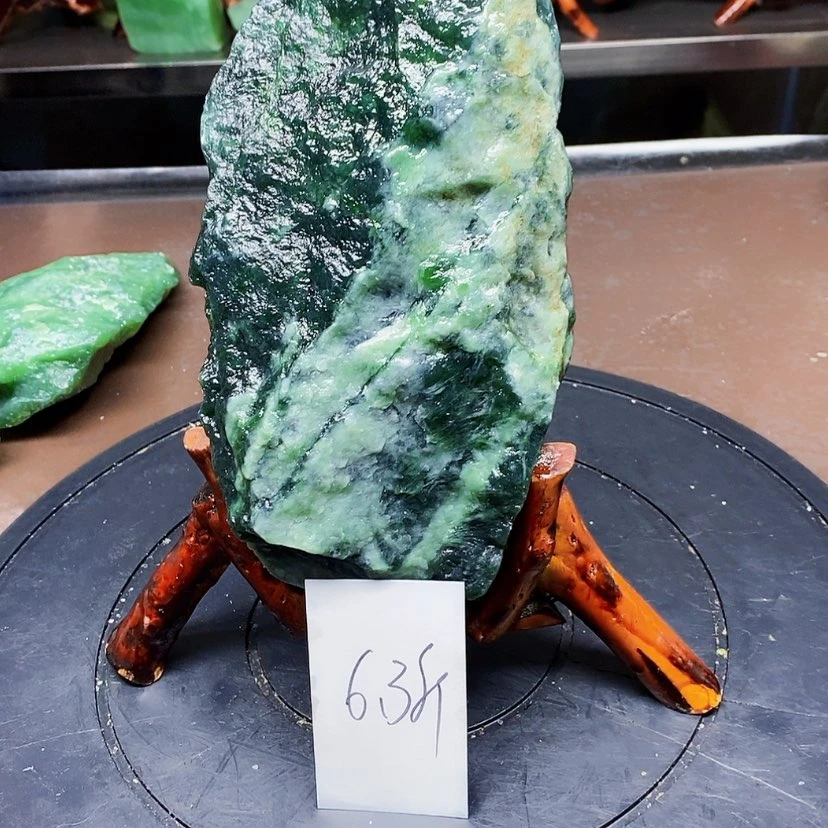 【闪购商品】岫玉原石未镶嵌邦****媒