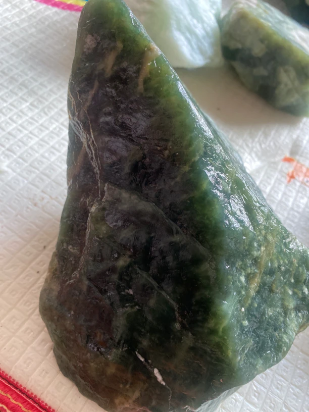 岫玉原石 岫玉原石岫玉原石