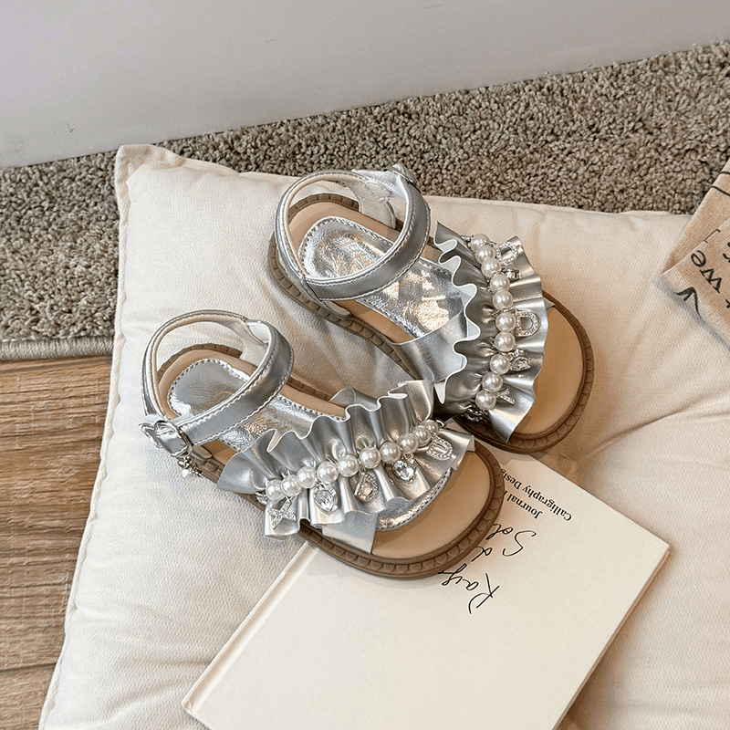 凉鞋子新款洋气凉鞋夏季的公主鞋时尚洋气软底鞋儿童节百搭儿童节