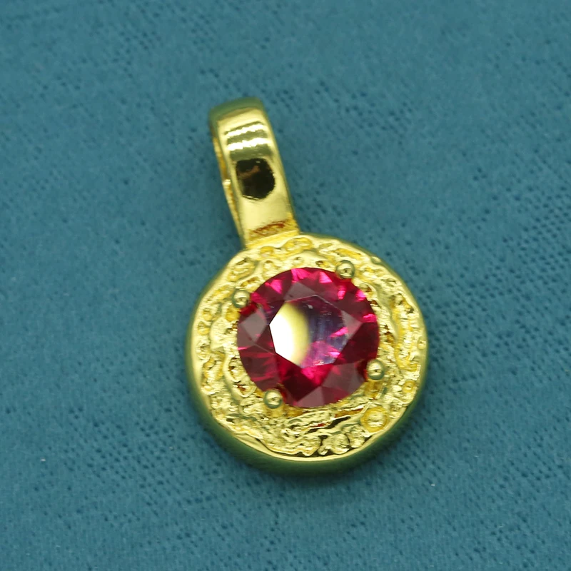 【高级定制】收藏级轻奢时尚设计吊坠w675