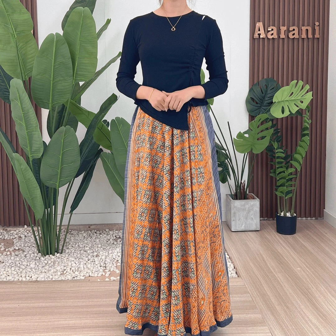 555 号橙色，Aarani 尼泊尔高端大摆裙