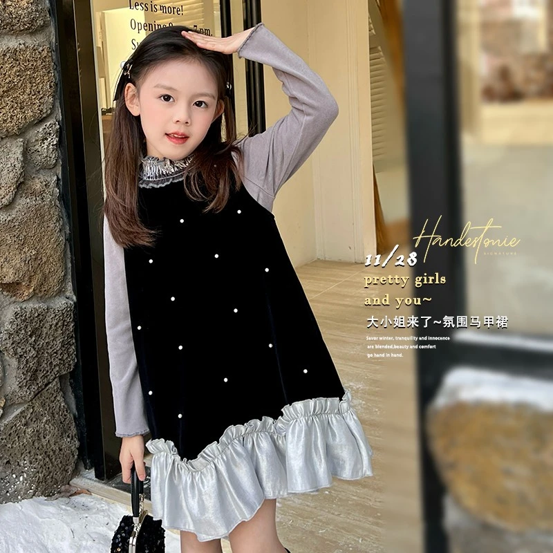 【精致猪猪】气质加绒拼色百搭马甲裙+丝绒上衣