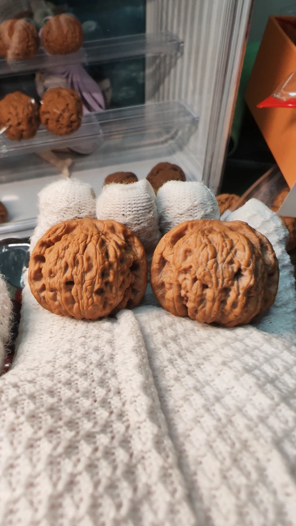 无名小众狮子头。粗棱闷尖全品39