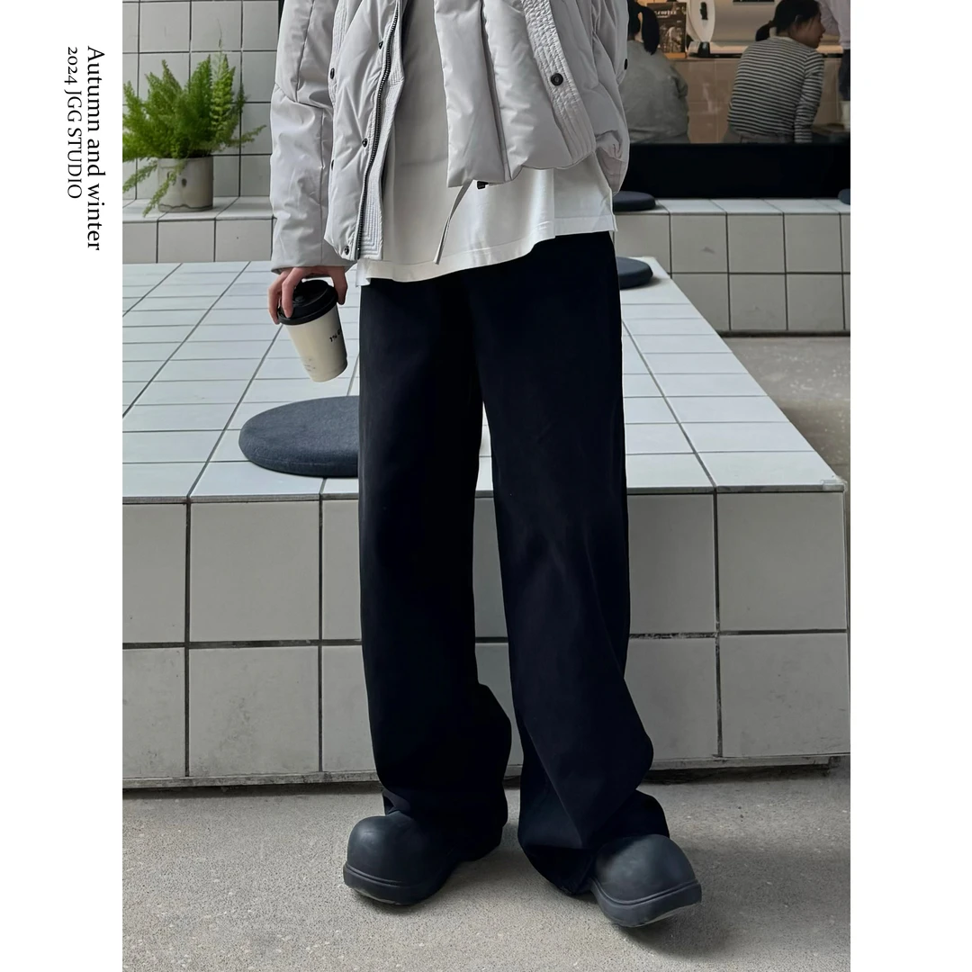 鸡哥哥24A/W 四季百搭黑牛 微阔腿 堆积感中高腰牛仔裤