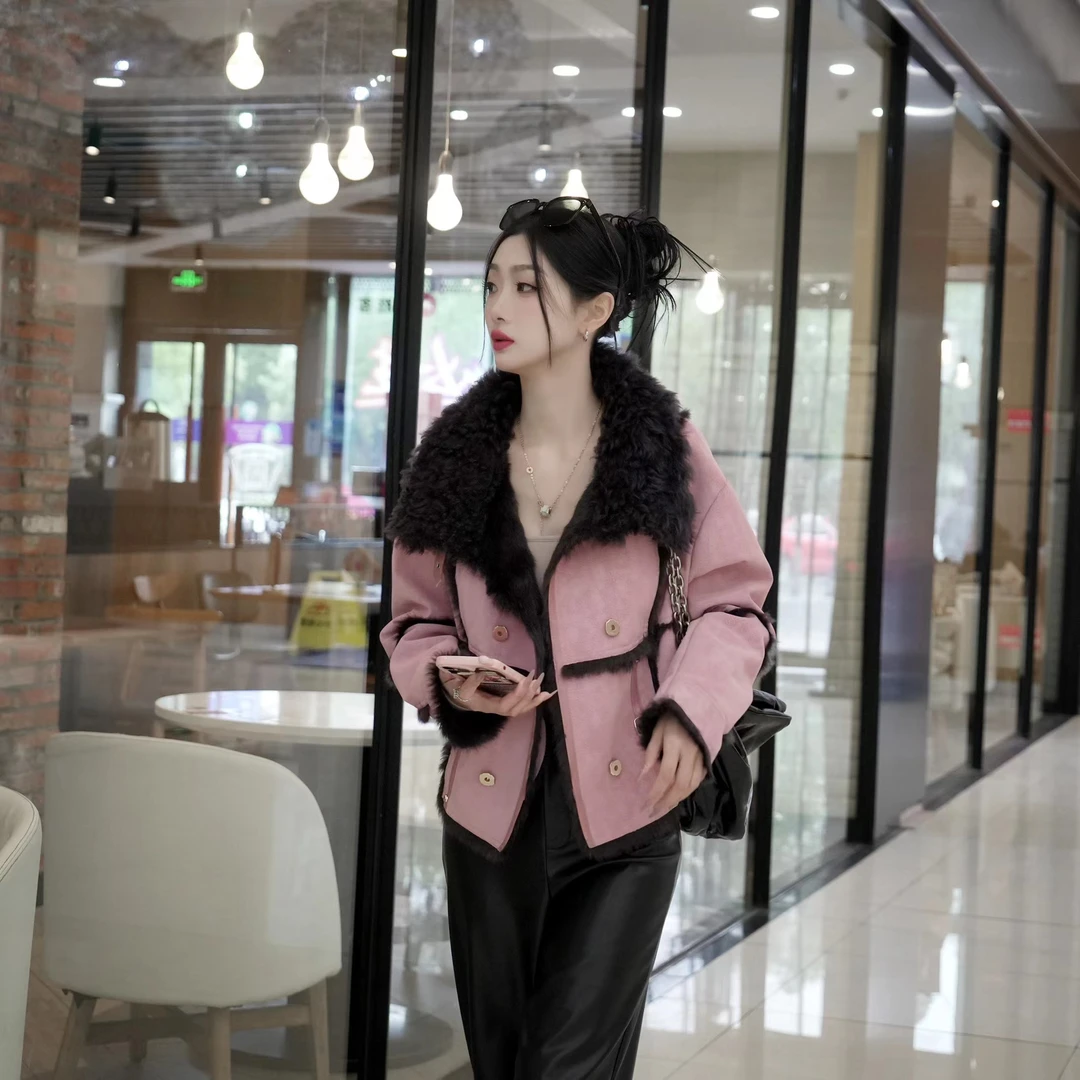 新款设计感短款皮衣女外套大衣冬季保暖气质加厚时尚女款