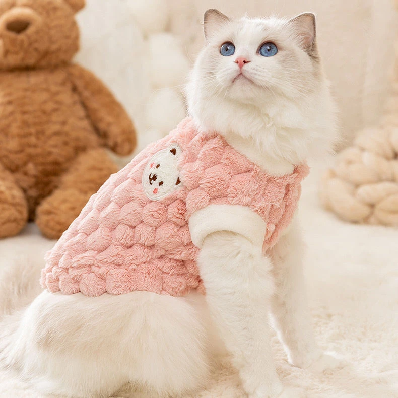 秋冬宠物猫咪衣服保暖加厚马甲绒衣狗狗小猫猫幼猫可爱背心可牵引