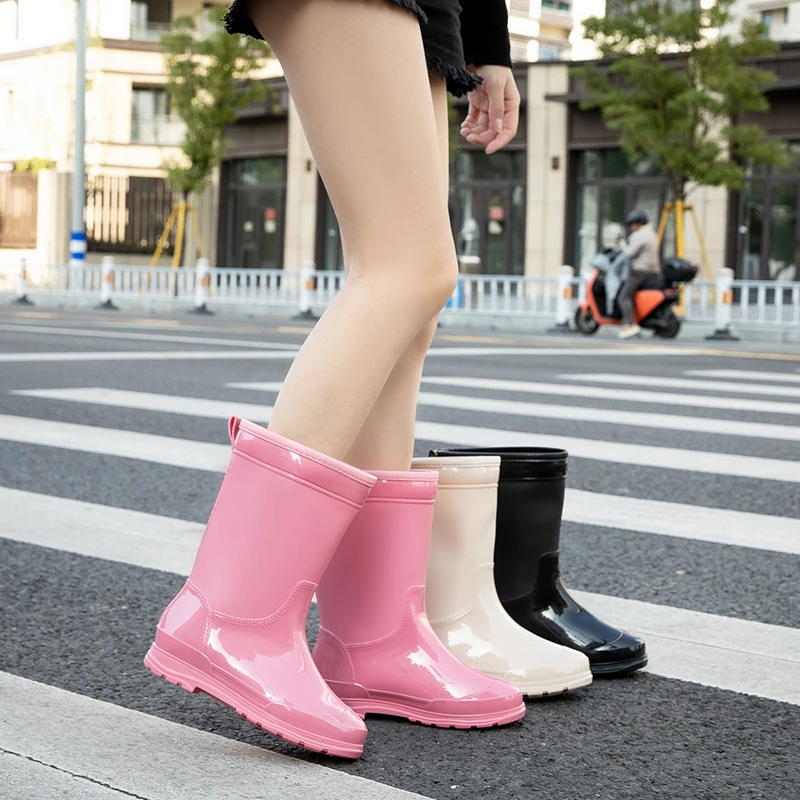 雨鞋女中筒防水高筒防滑雨靴女士胶鞋时尚成人厨房工地水鞋女户外