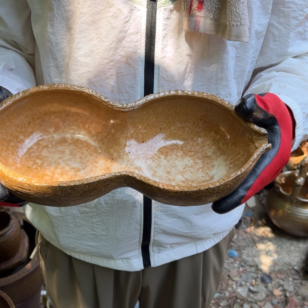 红陶20CM（含）-50CM（不含）高6长26宽7无孔