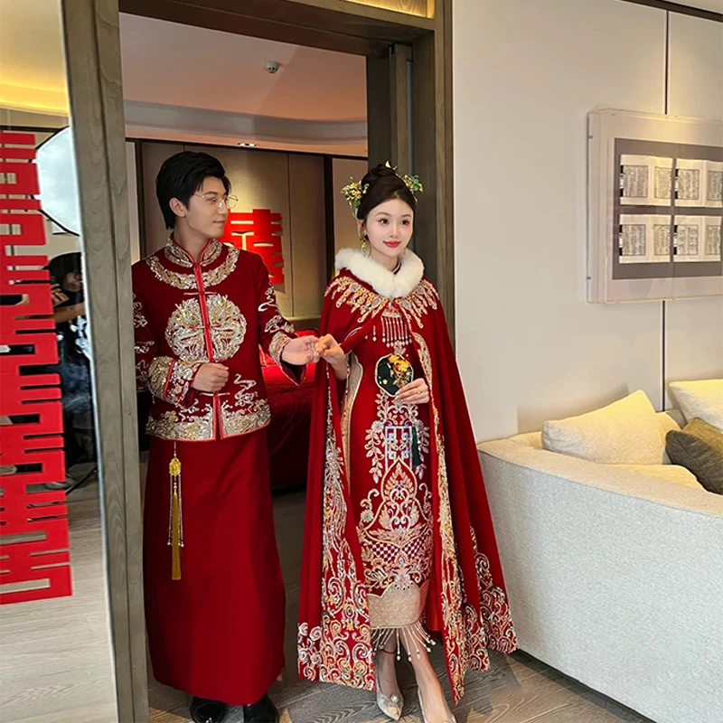 新娘秀禾服斗篷2024新款披风保暖中式婚礼凤冠霞帔中国风披肩