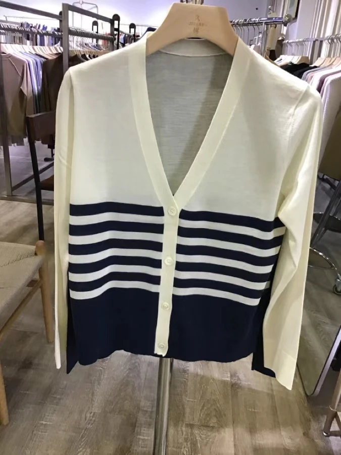 芳姐美丽诺开衫羊毛衫