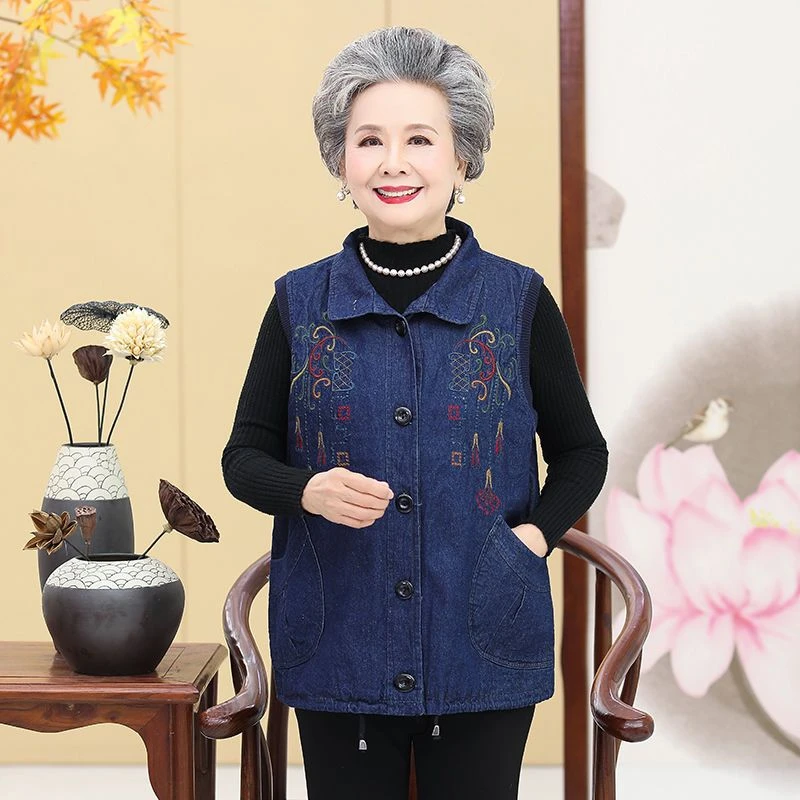 中老年秋冬季新款60岁70妈妈装女牛仔纯棉绣花奶奶背心婆婆马夹