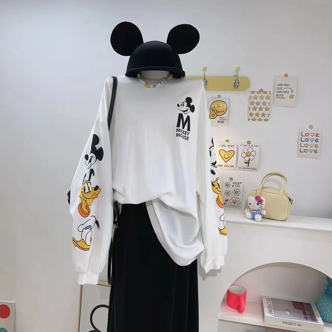 【钱呼呼】2024早秋新款百搭白色圆领长款宽松上衣两侧袖子印花设计