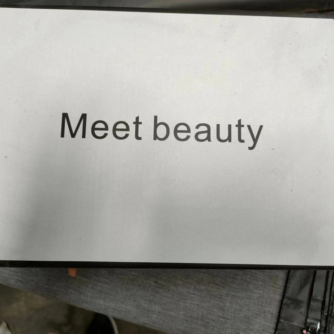 包包生日礼物休闲礼盒包包礼盒白色