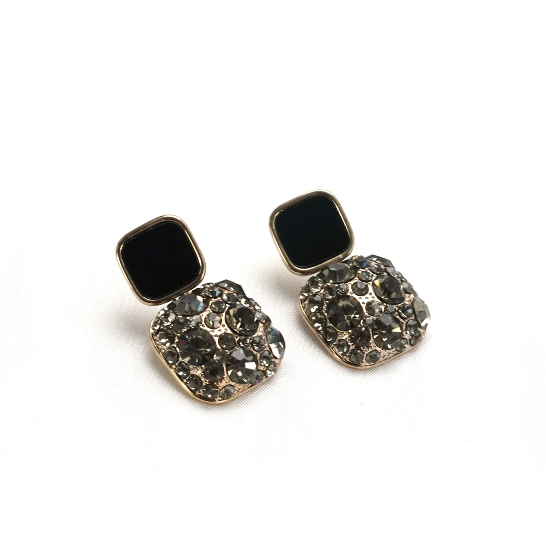 铜合金耳饰 黑色耳环2024新款潮耳饰气质高级感小众简约