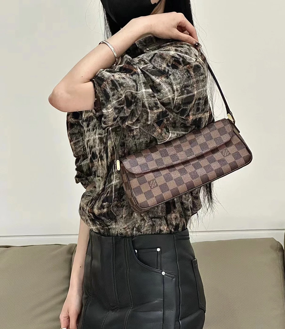 95新 LouisVuitton/路易威登 梵·心选/Lv棋盘格表参道/全原/95新