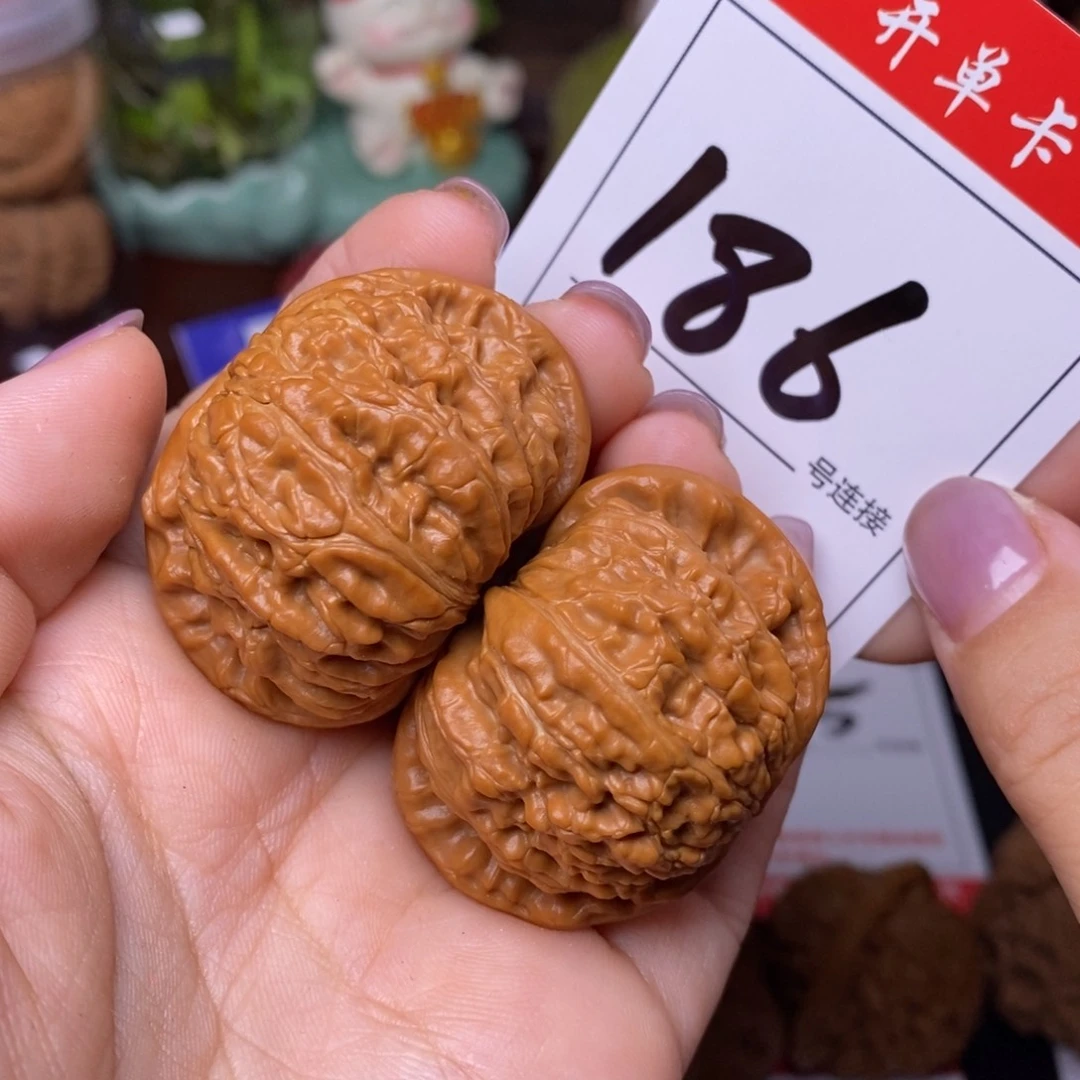 文玩核桃把件186闷尖狮子头4.2