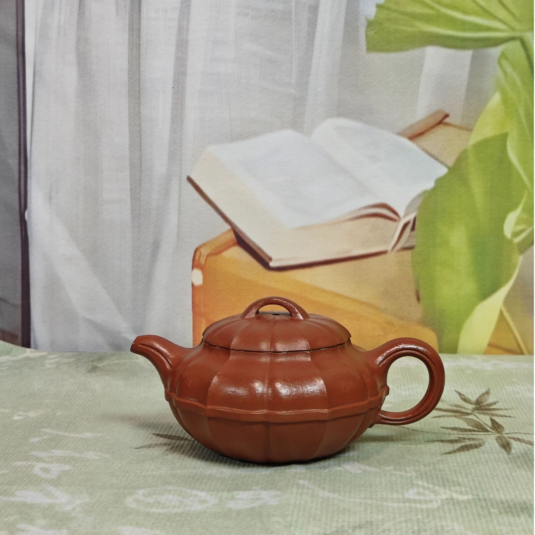 宜兴原矿紫砂筋纹线圆壶朱泥145cc纯手工