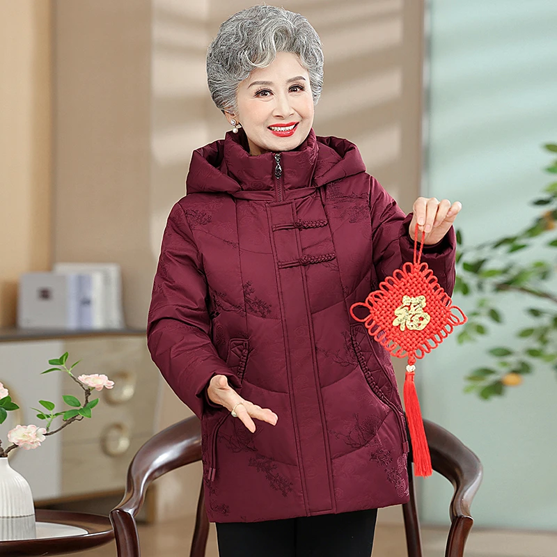 中老年妈妈羽绒服保暖加厚大码洋气奶奶白鸭绒短款外套